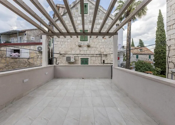 Luxury Apartments A&A-Old Town